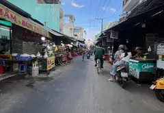 SÁT CHỢ 200 - HXH - 93M2 - NHỈNH 9 TỶ - THU 240R/NĂM... Bán nhà riêng tại Khánh Hội, Hồ Chí Minh 01