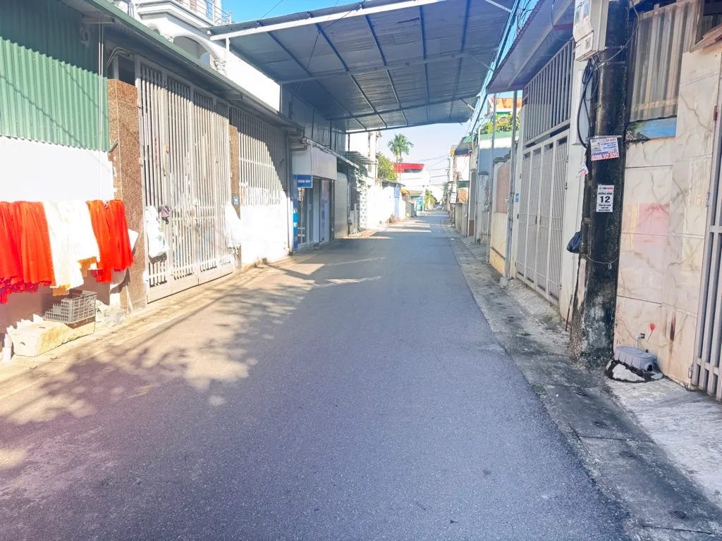 Nhà lô góc 3 tầng mới xây, kinh doanh đỉnh ngay trung tâm Sóc Sơn... Bán nhà mặt phố tại Sóc Sơn, Hà Nội 01