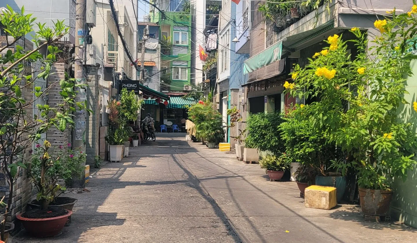 Nhà Hiếm Trung Tâm Phú Nhuận - Xe Hơi Đỗ Cổng - 4 Tầng Sang Trọng... Bán nhà riêng tại Cầu Kiệu, Hồ Chí Minh 01
