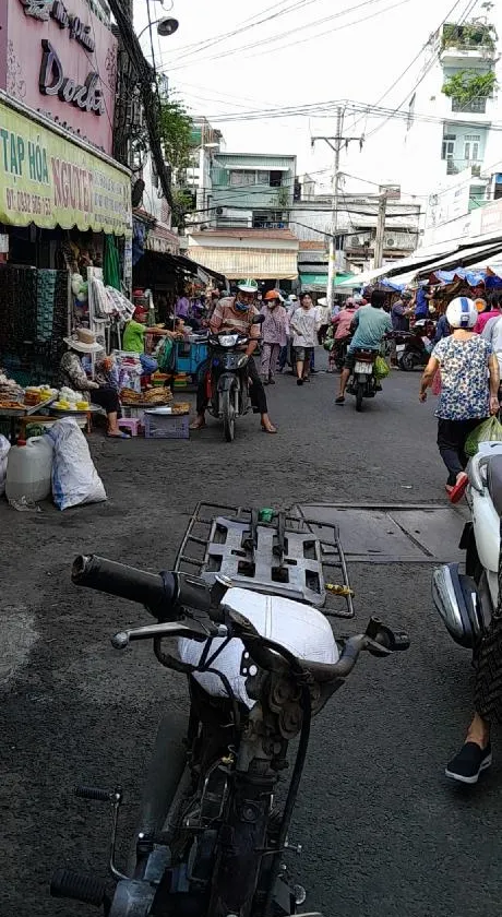 Nhà hai mặt hẻm, ngang rộng trên 7m tại phường Bình Tiên, Quận 6... Bán owner_side tại Bình Tiên, Hồ Chí Minh 01