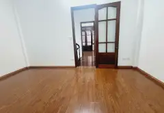 Nhà đẹp, Lạc Long Quân, 64m2, 2 mặt thoáng, mặt tiền đẹp, ô tô, ngõ thông.... Bán nhà riêng tại Nghĩa Đô, Hà Nội 02