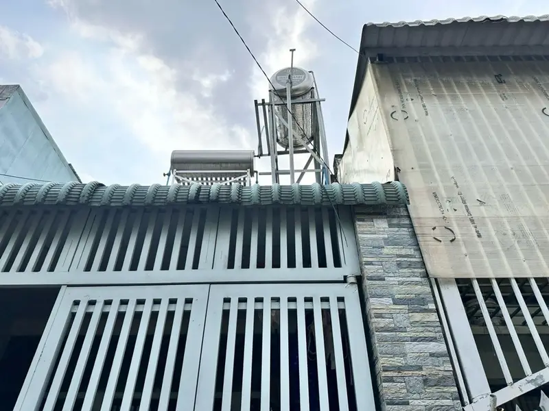 Cơ hội vàng sở hữu nhà riêng vị trí đắc địa Quận 9 giá chỉ 2.55 tỷ... Bán nhà riêng tại Long Phước, Hồ Chí Minh 01
