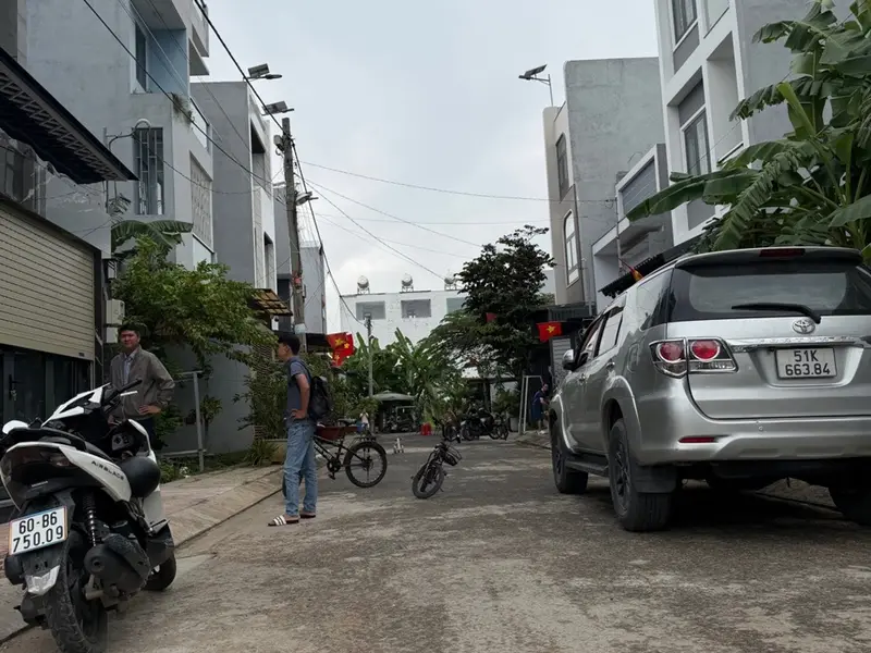 Bán nhà 4 tầng 4 phòng ngủ đường số 8, Đông Tăng Long... Bán nhà riêng tại Long Phước, Hồ Chí Minh 01