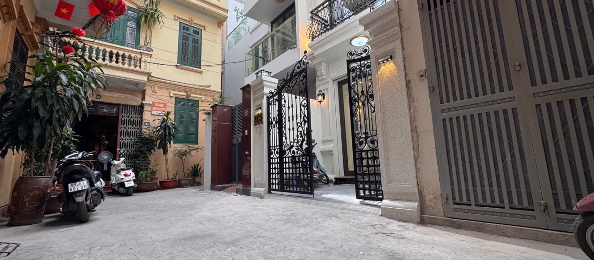 Bán nhà riêng 6 tầng tại Giáp Bát - 44m², tiện ích kinh doanh, giá 18 tỷ VNĐ... Bán nhà riêng tại Tương Mai, Hà Nội 01