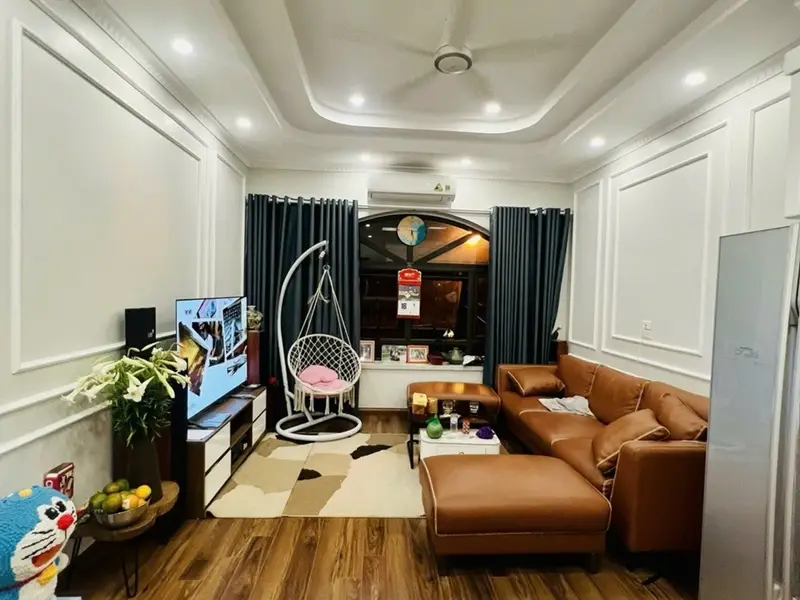 KỊCH SÀN_BỒ ĐỀ THANG MÁY 7 TẦNG. NGÕ Ô TÔ DIỆN TÍCH RỘNG tầm trên 12đ... Bán nhà riêng tại Bồ Đề, Hà Nội 01