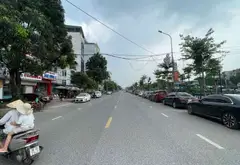 Bán nhà mặt phố tại quận nội thành, mặt tiền rộng, vị trí kinh doanh sầm uất... Bán nhà mặt phố tại Thiên Lộc, Hà Nội 01