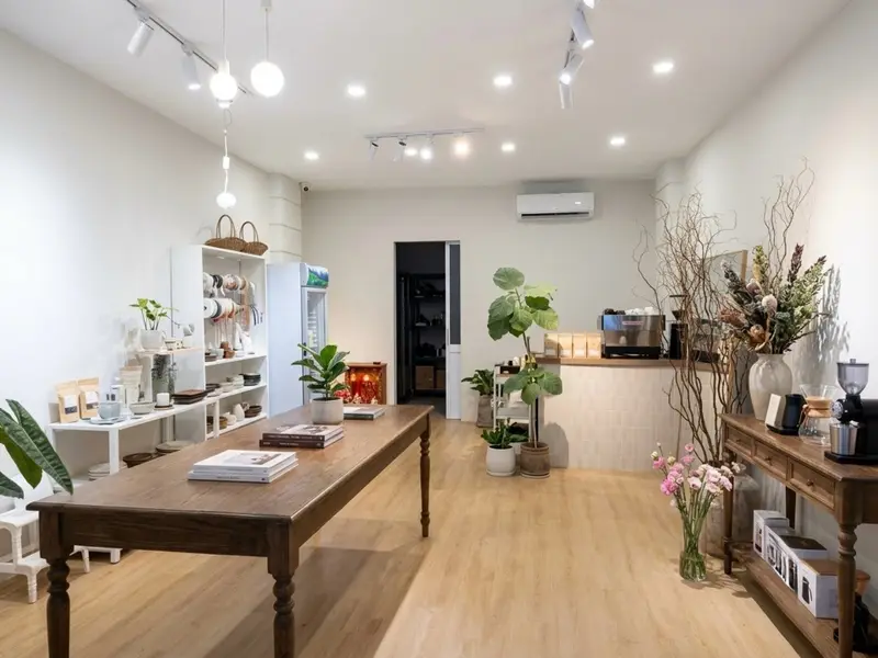 Bán nhà 5 tầng 40m2 mặt tiền 4.4m hẻm xe tải ở Phú Nhuận... Bán nhà riêng tại Phú Nhuận, Hồ Chí Minh 01
