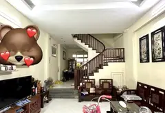 NHÀ DÂN XÂY TRUNG TÂM BỒ ĐỀ - 7 CHỖ VÀO NHÀ - NGÕ THÔNG - 2 THOÁNG... Bán nhà riêng tại Bồ Đề, Hà Nội 02