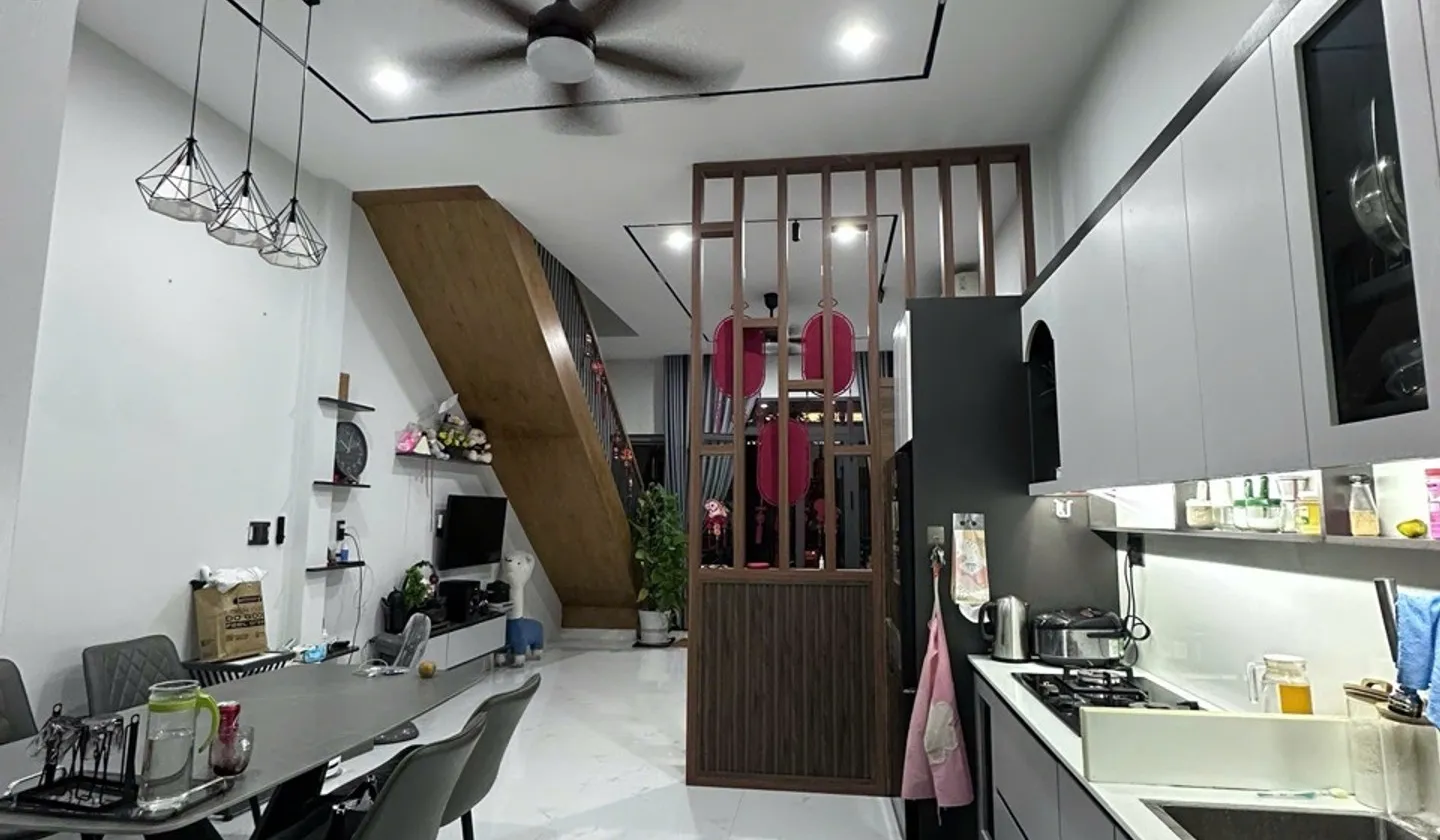 Bán nhà 2 tầng 53m² hướng Nam tại Tân Quý, giá 6.8 tỷ... Bán nhà riêng tại Phú Thọ Hòa, Hồ Chí Minh 01