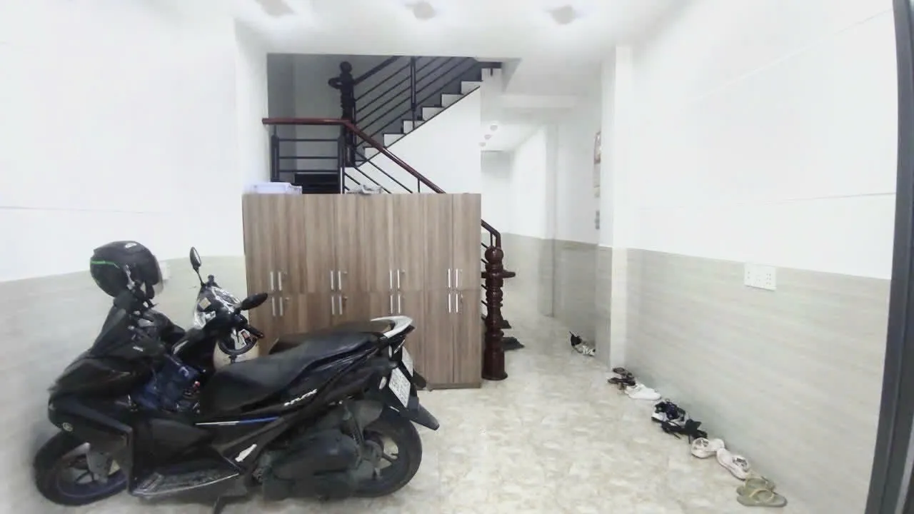 👉TÂN BÌNH- Thiên Phước $ 7.8 TL
👉DT: 44 M2(4 × 11)
👉Hẻm ô tô đỗ cửa.
👉 Nhà 5 tầng, đang cho th... Bán nhà riêng tại Tân Hòa, Hồ Chí Minh 01