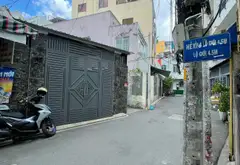 Xe hơi Nhà đẹp Phú Nhuận, có cửa sau thoát hiểm, phòng ngủ trệt 116/100 Nhiêu Tứ... Bán nhà riêng tại Cầu Kiệu, Hồ Chí Minh 04