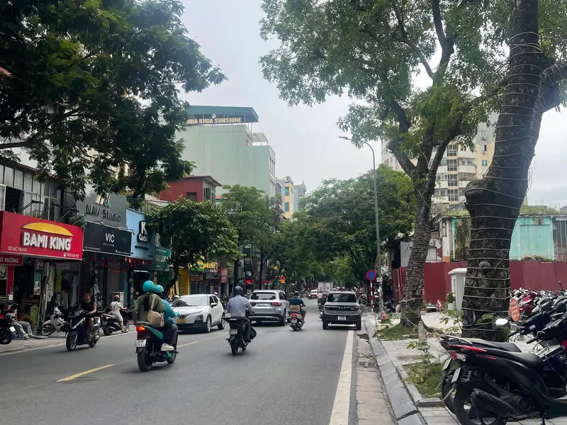 Văn phòng lô góc sang trọng tại trung tâm đại đô thị thủ đô, toà nhà gần 500m2... Bán văn phòng tại Hai Bà Trưng, Hà Nội 01