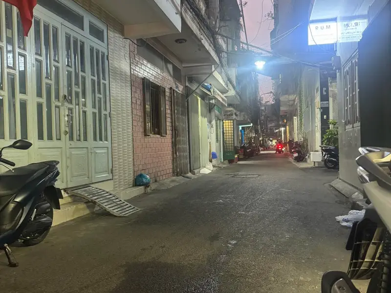 Bán nhà riêng 3 tầng tại Phường 9, Quận Tân Bình, hẻm xe tải rộng 5m... Bán nhà riêng tại Tân Hòa, Hồ Chí Minh 01