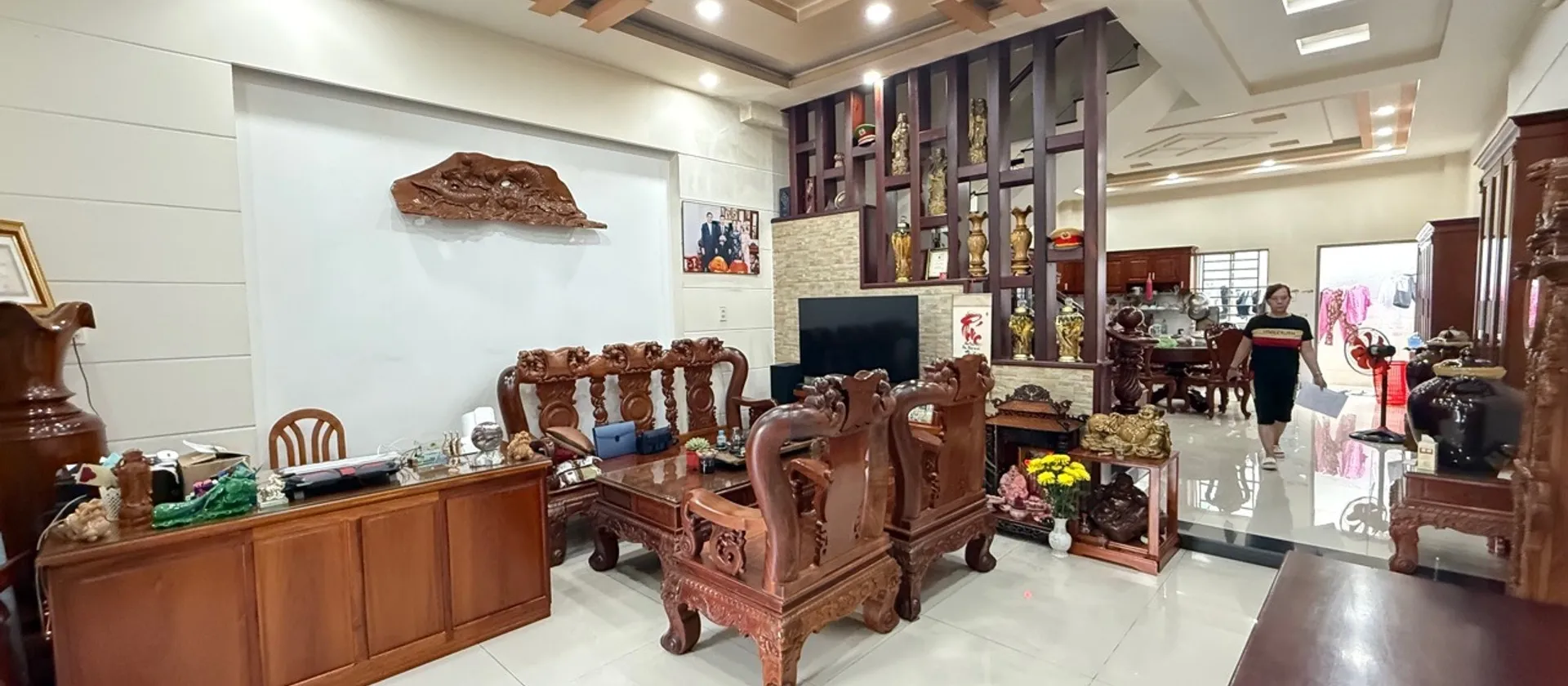 Biệt thự hiện đại hai mặt tiền hướng công viên giữa trung tâm Quận 12... Bán nhà riêng tại Trung Mỹ Tây, Hồ Chí Minh 01