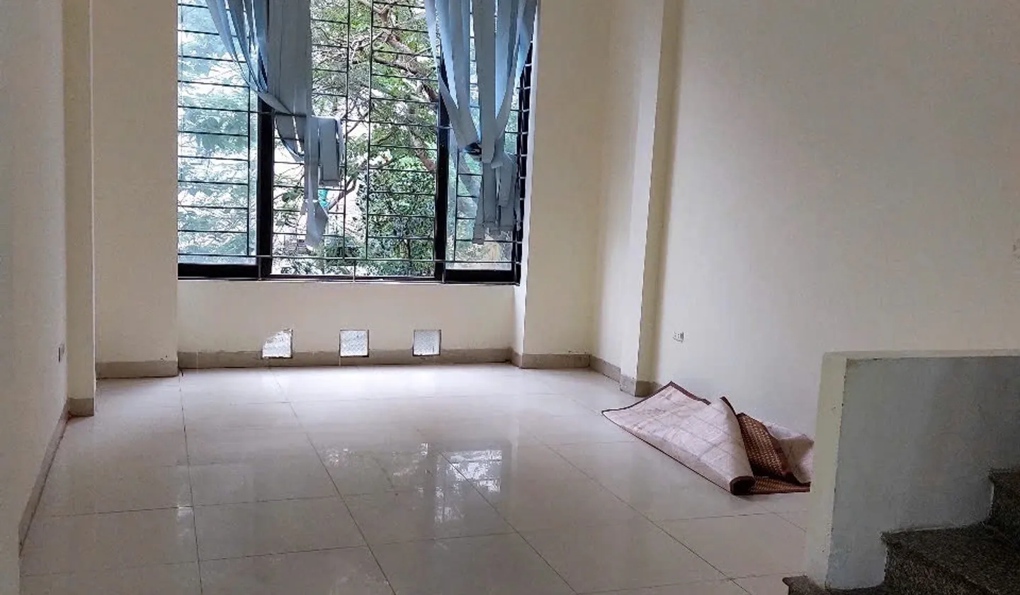 Cơ hội hiếm có sở hữu nhà 5 tầng tại Phường Cầu Giấy, Hà Nội... Bán nhà riêng tại Cầu Giấy, Hà Nội 01