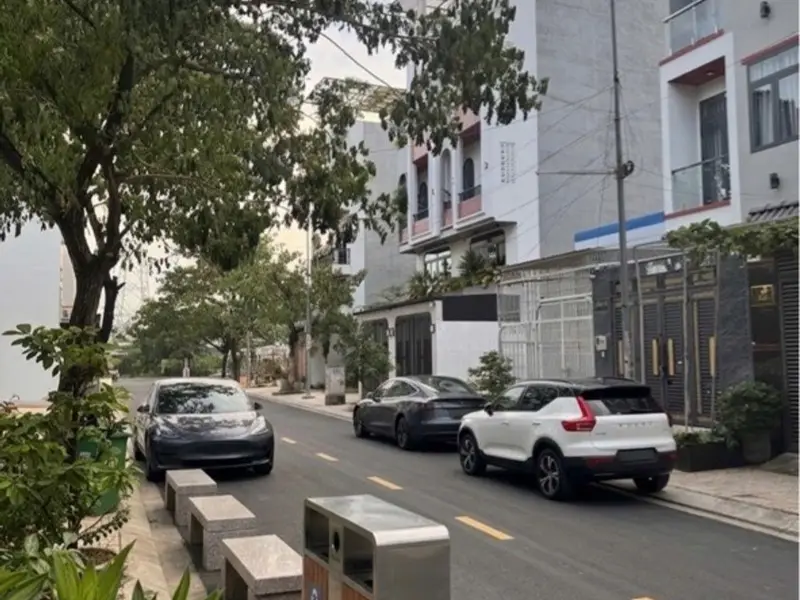 Bán nhà An Phú Đông, Quận 12, 82m2, 3 tầng 4PN, hẻm ô tô 12m, 6.9 tỷ... Bán nhà riêng tại An Phú Đông, Hồ Chí Minh 01