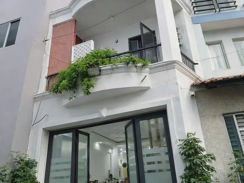 🔥🏠TÂN SƠN NHÌ – NHÀ 2 LẦU – Ô TÔ ĐỖ CỬA – 4.3x11M – CHỈ 5.X TỶ!... Bán nhà riêng tại Tân Sơn Nhì, Hồ Chí Minh 01