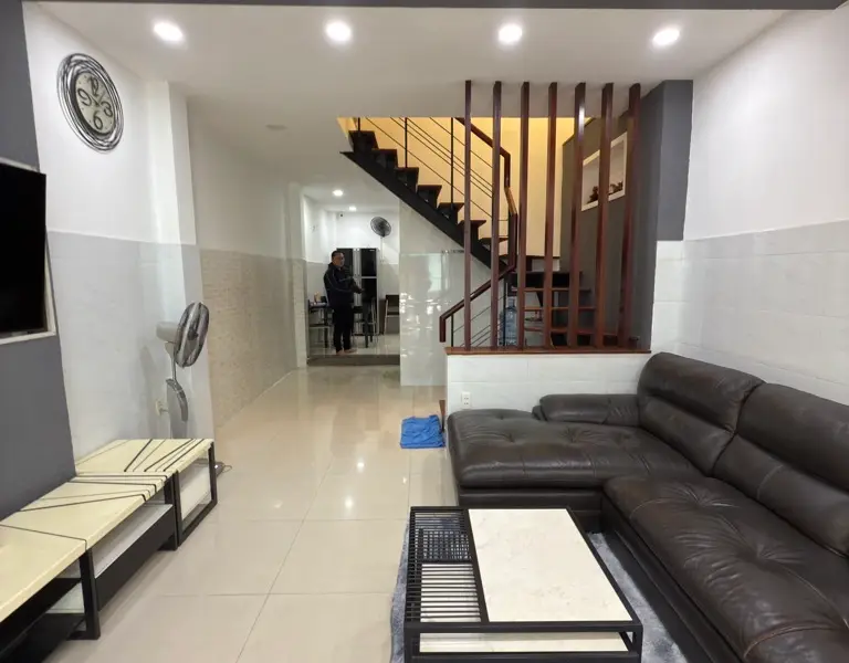 Bán nhà riêng 44m2 2 tầng hẻm xe hơi phường 10 quận Tân Bình... Bán nhà riêng tại Bảy Hiền, Hồ Chí Minh 01