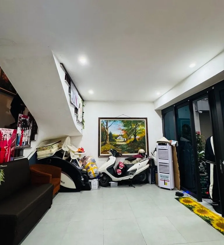 Nhà đẹp Nguyễn Sơn - Full nội thất - 7 chỗ đỗ cửa - cách mặt phố chỉ 50m... Bán nhà riêng tại Bồ Đề, Hà Nội 01