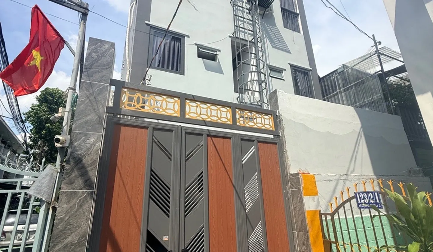 Mua Bán CHDV tại Phường Linh Xuân, TP HCM, mặt tiền 6.2m, thu nhập ổn định, 4 tầng 22 phòng.... Bán nhà riêng tại Linh Xuân, Hồ Chí Minh 01