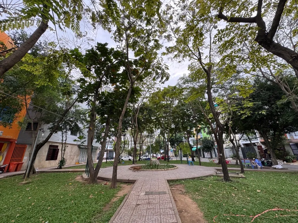 Nhà mặt phố lô góc view công viên siêu đẹp, diện tích rộng 160m²... Bán nhà mặt phố tại An Lạc, Hồ Chí Minh 01