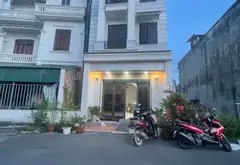 CHỦ GIẢM 3 TỶ - NHÀ DÂN XÂY - ĐƯỜNG Ô TÔ TRÁNH THÔNG - KINH DOANH - DT 123m 3 TẦNG GIÁ 18TY... Bán nhà riêng tại Thuận An, Hà Nội 06