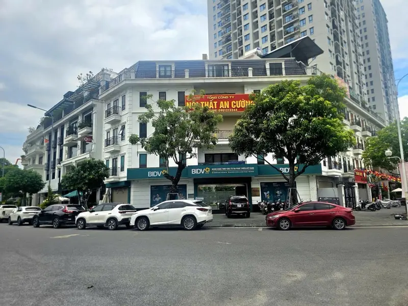 Lô góc mặt phố Hồng Tiến đắc địa giá trị bậc nhất - dòng tiền cực khủng .... Bán nhà mặt phố tại Bồ Đề, Hà Nội 01