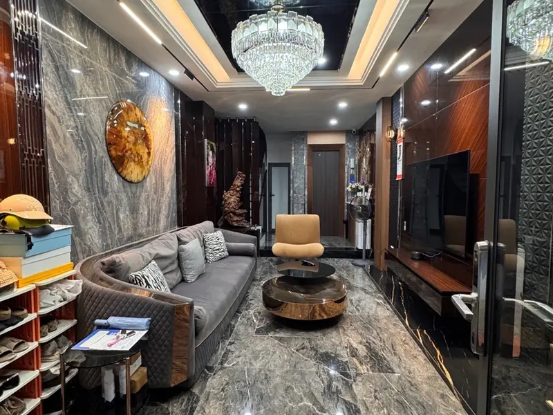 Nhà Mới 6 Tầng Nguyễn Ngọc Vũ - Siêu Đẹp, Gần Ô Tô 3m!... Bán nhà riêng tại Thanh Xuân, Hà Nội 01