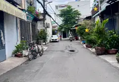 MUỐN MUA NHÀ ĐẸP, FULL NỘI THẤT, Ô TÔ VÀO GẦN LÊ VĂN THỌ?
🏡 Căn nhà 3 tầng thiết kế gọn đẹp,... Bán nhà riêng tại Thông Tây Hội, Hồ Chí Minh 04