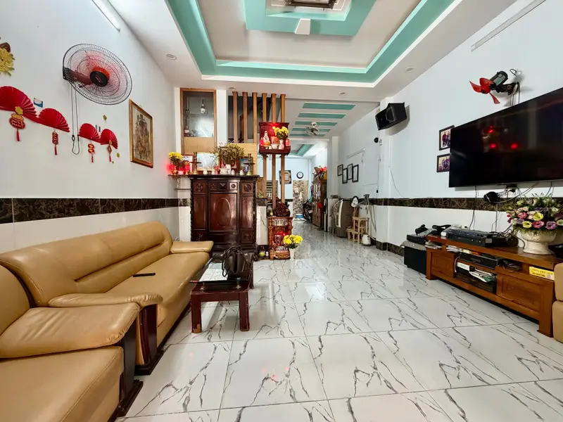 Bán nhà 3 tầng kiên cố tại Tân Chánh Hiệp, Quận 12, ô tô vào nhà... Bán nhà riêng tại Trung Mỹ Tây, Hồ Chí Minh 01