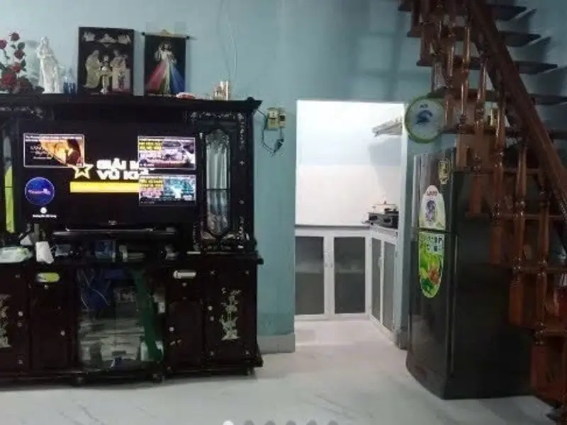 Nhà 2 tầng diện tích 27m² hẻm an ninh, tiện di chuyển tại quận trung tâm... Bán nhà riêng tại Hòa Hưng, Hồ Chí Minh 01