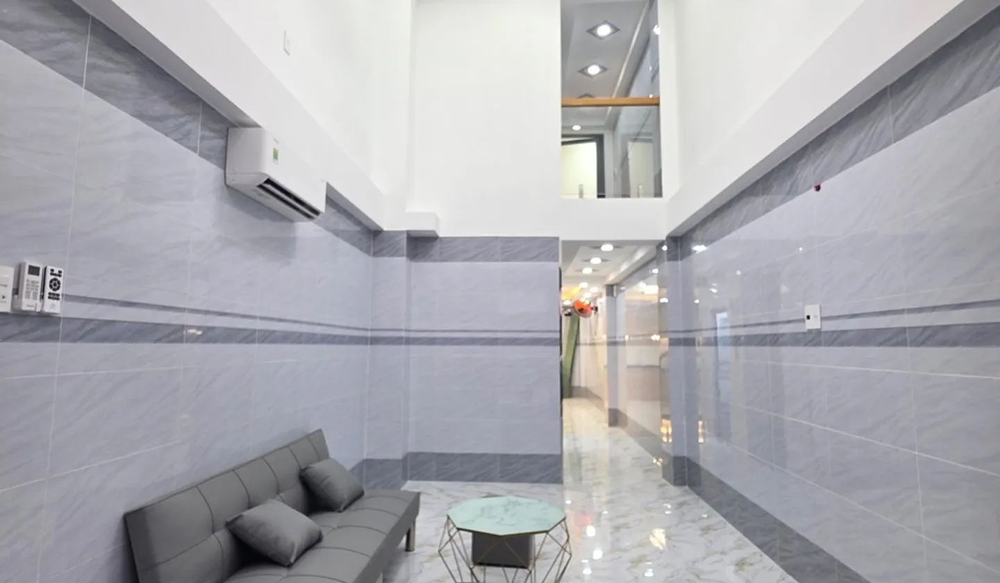 Nhà đẹp có thang máy, hẻm xe hơi ngay Nguyễn Đình Chính... Bán nhà riêng tại Cầu Kiệu, Hồ Chí Minh 01