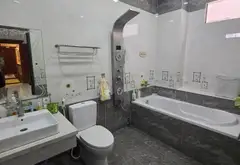 Ngộp sâu, Đường 6m Phạm Văn Bạch,Nhà 6 tầng thang máy, 8 phòng ngủ... Bán nhà riêng tại Tân Sơn, Hồ Chí Minh 13