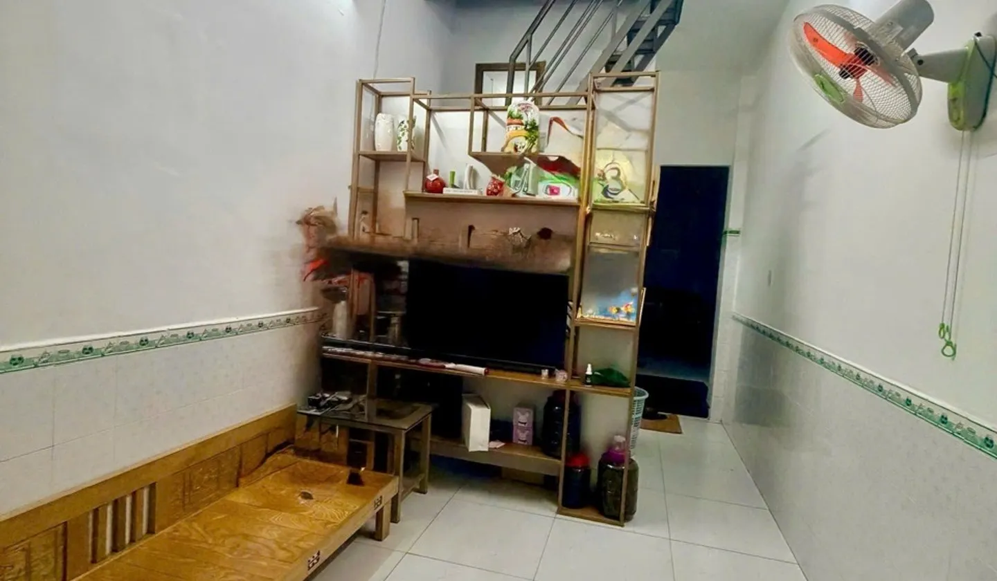 Bán nhà riêng 2PN 2WC diện tích tại Thống Nhất giá 4.05 tỷ... Bán nhà riêng tại An Hội Đông, Hồ Chí Minh 01