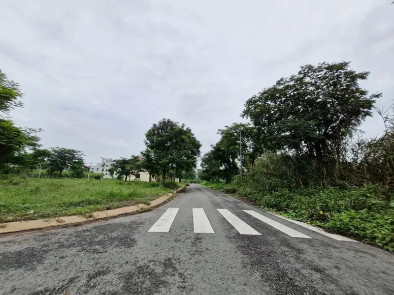 Bán đất 100m2 - Bình Hưng, mặt tiền 5m, giá 6,3 tỷ... Bán đất tại Bình Hưng, Hồ Chí Minh 01