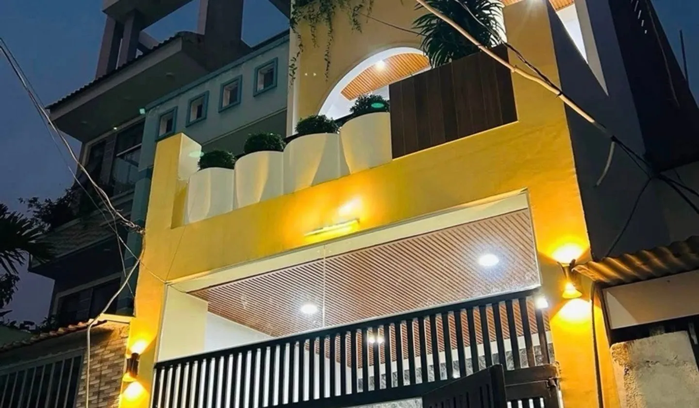 3 TẦNG TẶNG FULL NỘI THẤT - 83M² – 3 TẦNG – Ô TÔ NGỦ NHÀ - NGAY AEON TÂN PHÚ - CHỈ 6.x TỶ... Bán nhà riêng tại Bình Hưng Hòa, Hồ Chí Minh 01