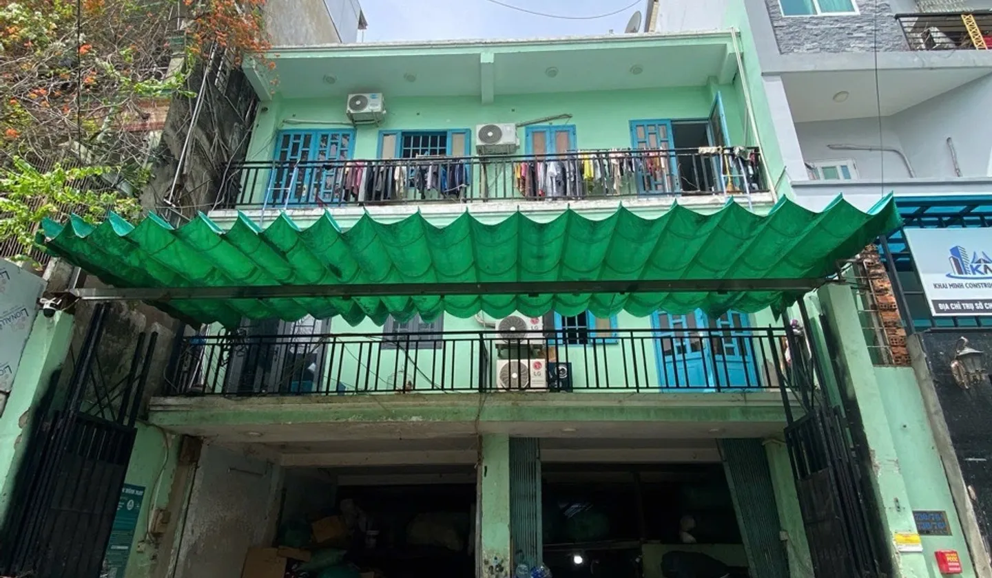 Sở hữu ngay 2 căn nhà hẻm xe tải Lạc Long Quân, tiện kinh doanh... Bán nhà riêng tại Tân Hòa, Hồ Chí Minh 01