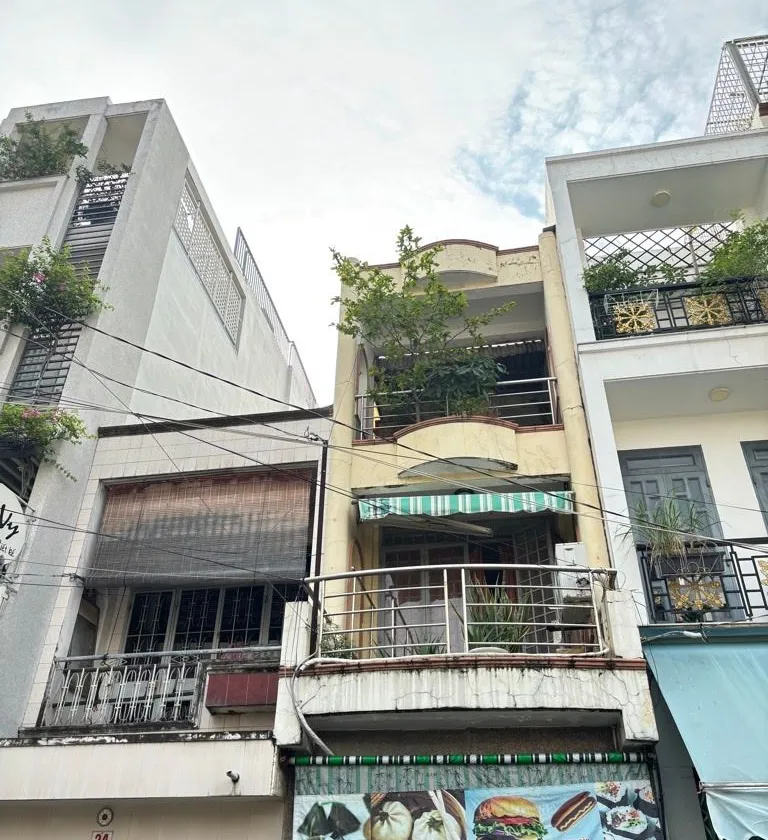 Bán Nhà Mặt Phố Sầm Uất Quận Phan Đình Phùng, Giá Sốc 11 Tỷ... Bán nhà mặt phố tại Cầu Kiệu, Hồ Chí Minh 01