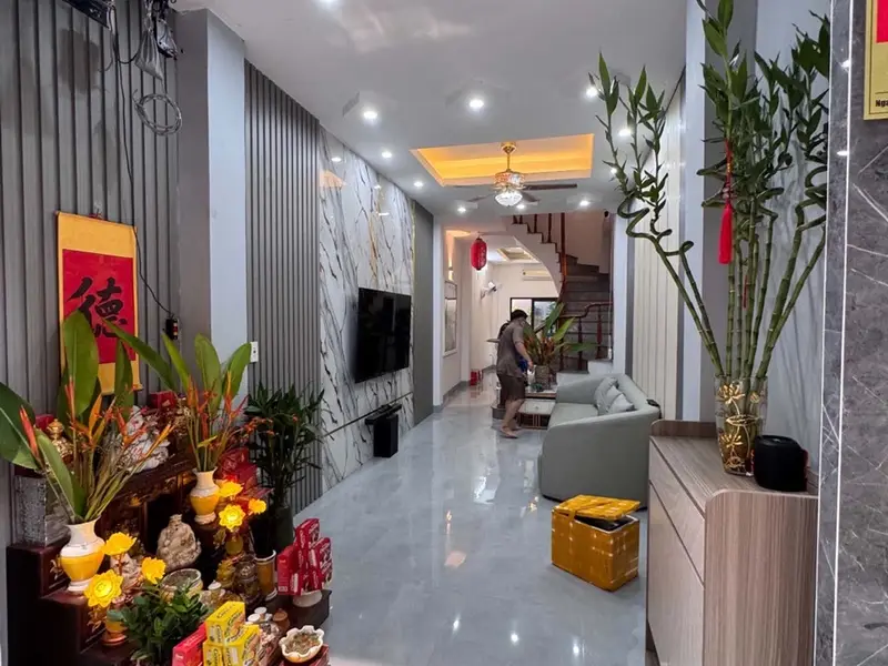 GĐ Tôi cần bán gấp Nhà Hai Bà Trưng - Ô TÔ cách nhà vài bước... Bán nhà riêng tại Bạch Mai, Hà Nội 01