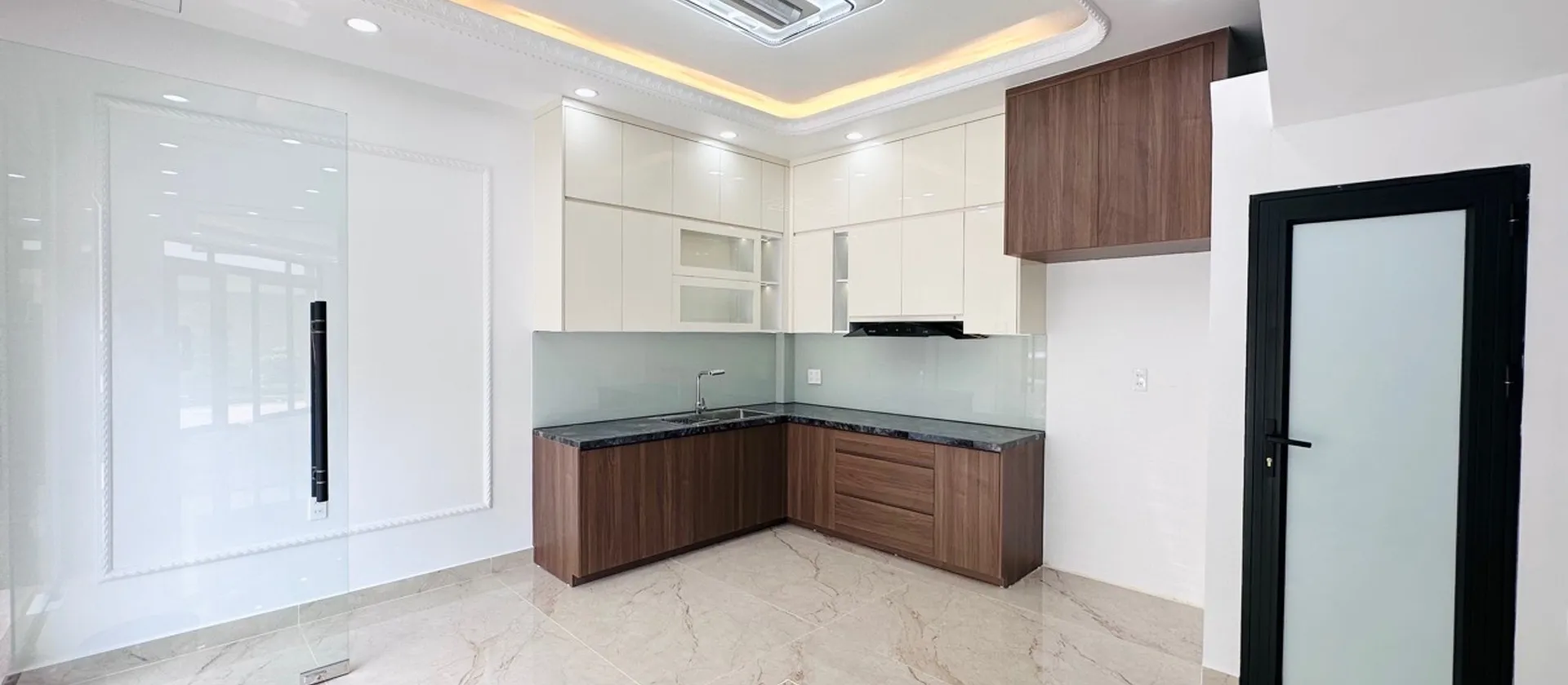 Siêu phẩm căn nhà lô góc 5 tầng thang máy tại trung tâm Hồng Bàng... Bán nhà riêng tại Hồng Bàng, Hải Phòng 01
