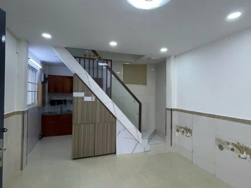 Nhà bán công đủ 83m2 DTSD,công năng lớn, khu hiện hữu... Bán nhà riêng tại Bình Đông, Hồ Chí Minh 01