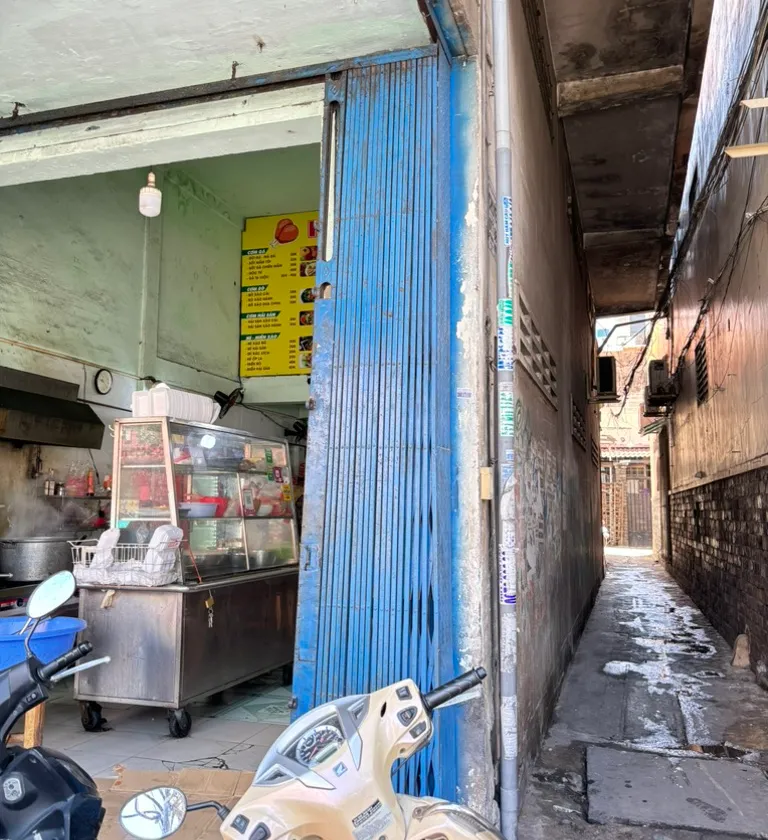 Nhà mặt phố lô góc siêu thoáng gần Metro, cơ hội đầu tư đỉnh... Bán nhà mặt phố tại Tân Bình, Hồ Chí Minh 01