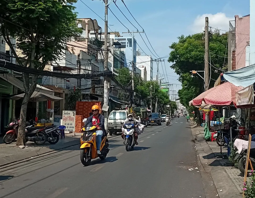 MTKD CAO XUÂN DỤC Q8 – 5 TẦNG – NGANG 4,4M – VỊ TRÍ KINH DOANH ĐỈNH – NHỈNH 13 TỶ 💥... Bán nhà mặt phố tại Phú Định, Hồ Chí Minh 01