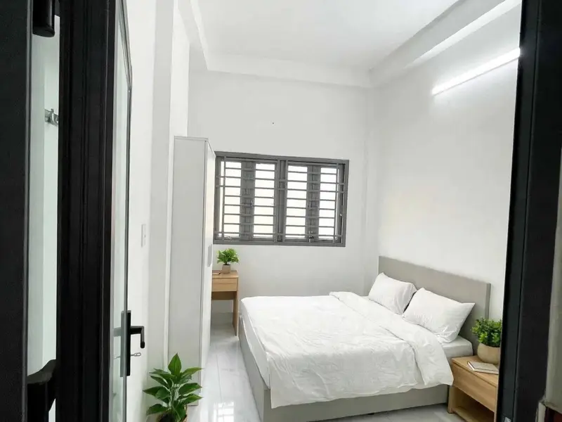 Gần Trường Nguyễn Trãi - 4 Tầng - 40m² - 4 tỷ nhỉnh - Nở hậu tài lộc... Bán nhà riêng tại Xóm Chiếu, Hồ Chí Minh 01