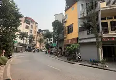 Bán toà nhà văn phòng 8 tầng trung tâm Đống Đa, vị trí thuận tiện, mặt tiền rộng 6m... Bán văn phòng tại Phương Liệt, Hà Nội 02