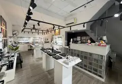 Nhà mặt phố 5 tầng mặt tiền rộng 11m, thu nhập ổn định gần sân bay Tân Sơn Nhất... Bán nhà mặt phố tại Tân Bình, Hồ Chí Minh 01