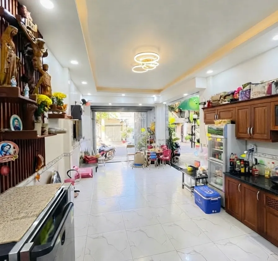Bán nhà Lô góc 2 mặt tiền Lý Thánh Tông, sát Tô Hiệu, xe tải thông, xe hơi ngủ nhà,🫰 giá 5,5 tỷ... Bán nhà riêng tại Phú Thạnh, Hồ Chí Minh 01