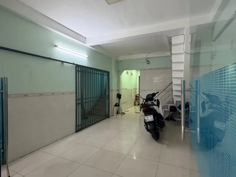 Nhà bán Phạm Hùng Q.8 - 3 tầng lầu chỉ 5,5 tỷ cơ hội hiếm .... Bán nhà riêng tại Bình Hưng, Hồ Chí Minh 01