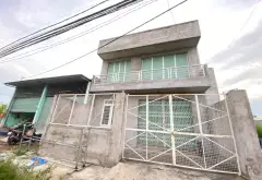 Nhà rộng 2 tầng mặt tiền lớn sát cao tốc, giá tốt Bình Chánh... Bán nhà riêng tại Bình Chánh, Hồ Chí Minh 01