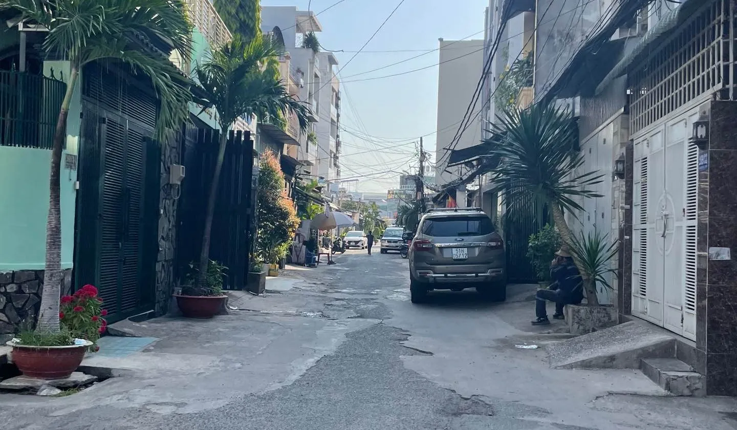 Nhà 2 tầng Đường 8m Phan Huy Ích, 73.5m2, giá 9.3 tỷ... Bán nhà riêng tại An Hội Tây, Hồ Chí Minh 01